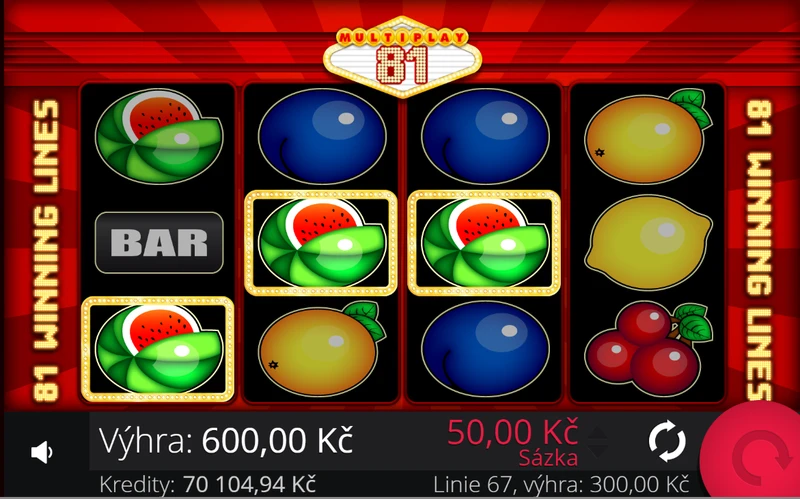 Multiplay 81 je klasický automat s výplatou až 200 000 Kč za otočení